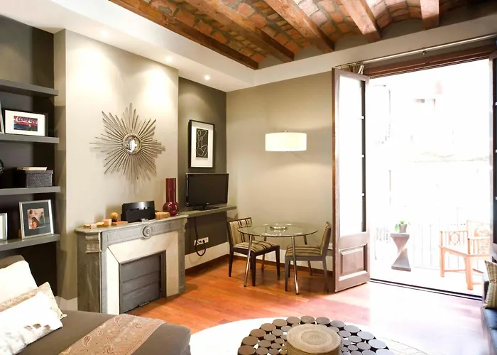 You Stylish City Center Apartments