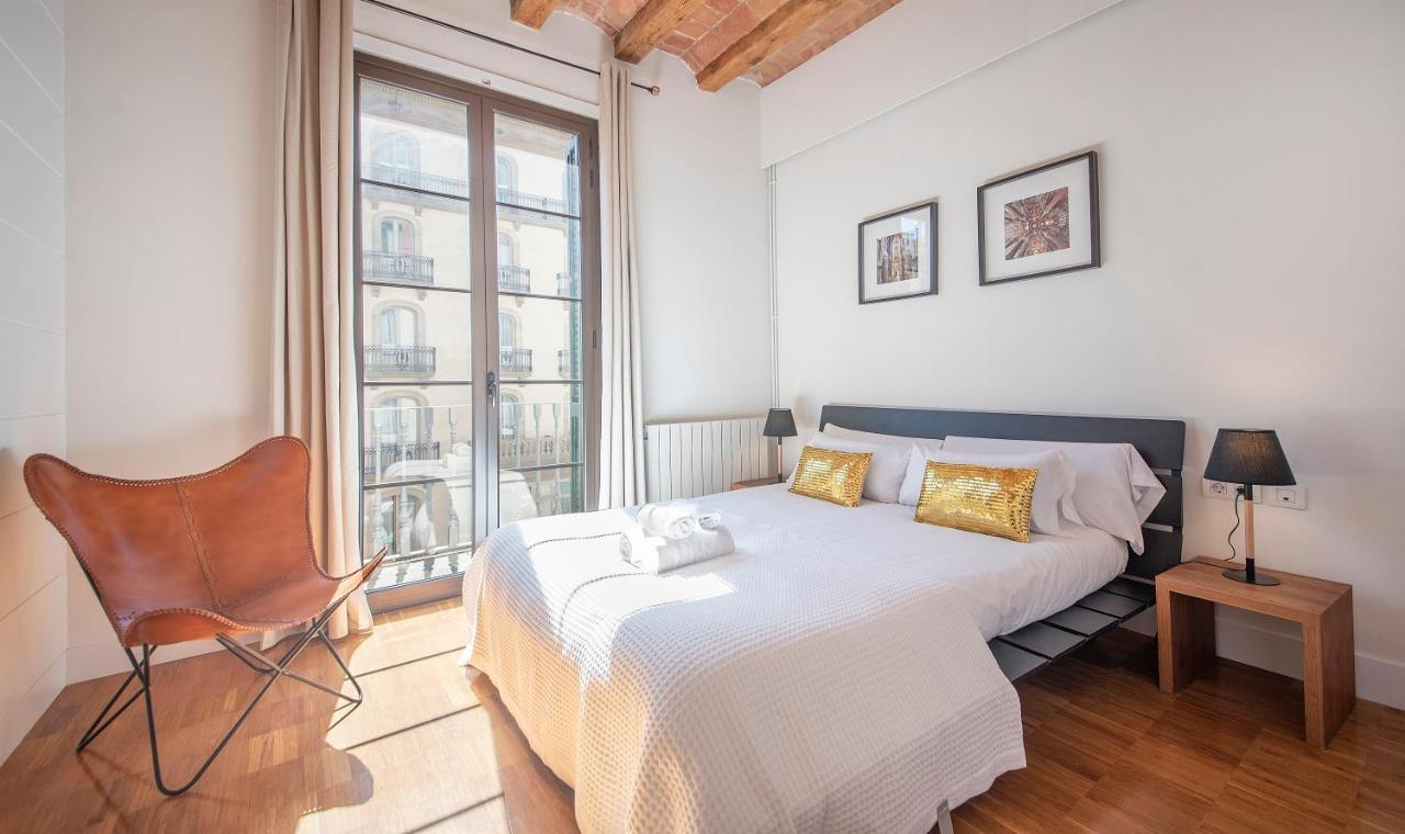 Stylish Center Apartment *